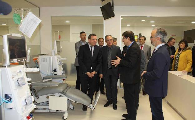 Caravaca cuenta con un nuevo centro de hemodiálisis, en el que reciben tratamiento medio centenar de pacientes