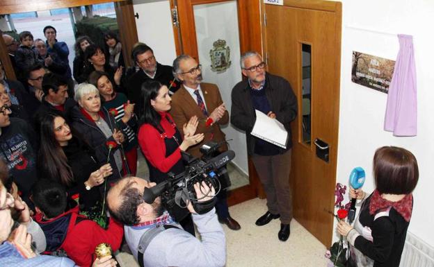 El Centro Comarcal de Adultos del Noroeste dedica un aula a la memoria de Antonio García-Martínez Reina
