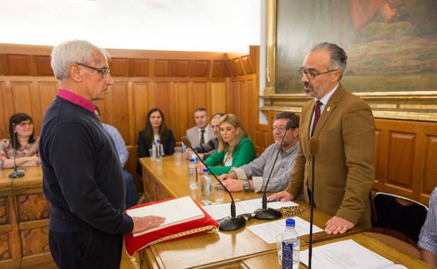 Jesús Sánchez García toma posesión como concejal del Grupo Municipal Socialista del Ayuntamiento de Caravaca