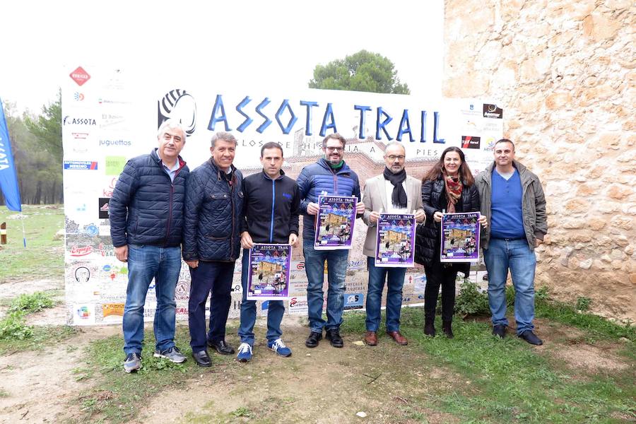 La 'Assota Trail' conjuga deporte, historia y solidaridad en el Estrecho de La Encarnación