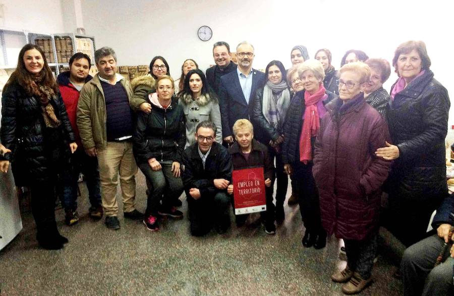 Cáritas de la parroquia de El Salvador traslada su sede a un local de la calle de Las Monjas