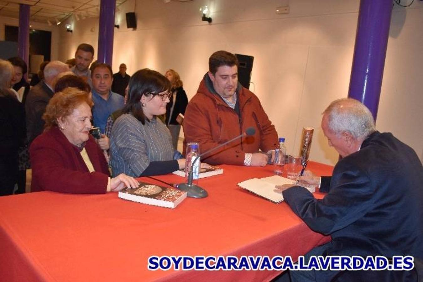 Melgares retrata la sociedad local en «Caravaca antes de ayer»