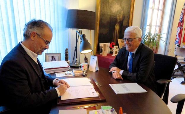 El ayuntamiento firma un convenio con el Ministerio de Hacienda para agilizar la gestión catastral
