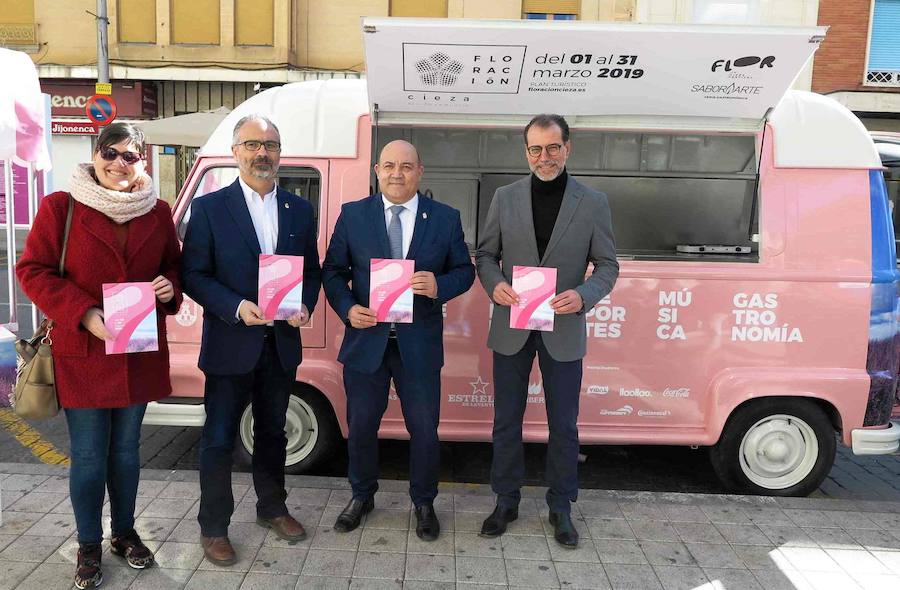 Cieza «florece» en Caravaca