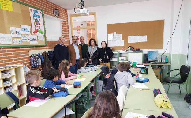 El Ayuntamiento de Caravaca amplía el colegio de Navares con la construcción de un aula