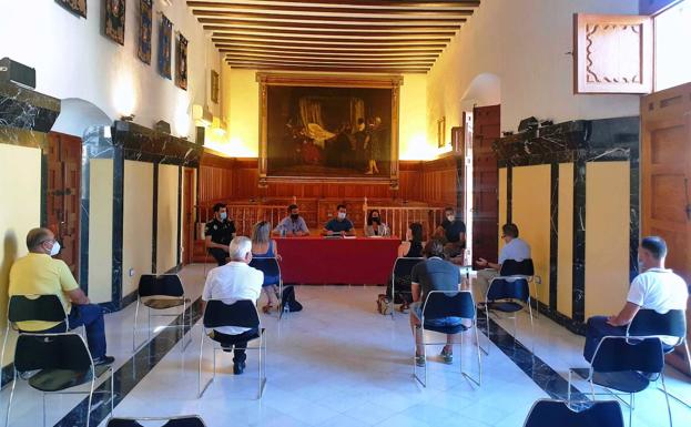 El Ayuntamiento de Caravaca coordina acciones con Educación y los centros ante el inicio del curso