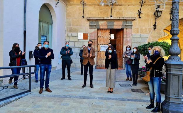 Caravaca se une al 'Día Internacional de la Eliminación de la Violencia contra la Mujer' con la lectura del manifiesto y actividades en centros educativos