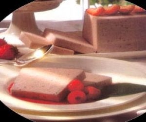 Mousse de fresones y cava