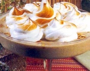 Crema de canela con merengue