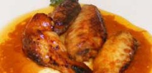 Alas de pollo al vino