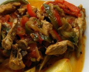 Pavo al curry con salteado de verduras