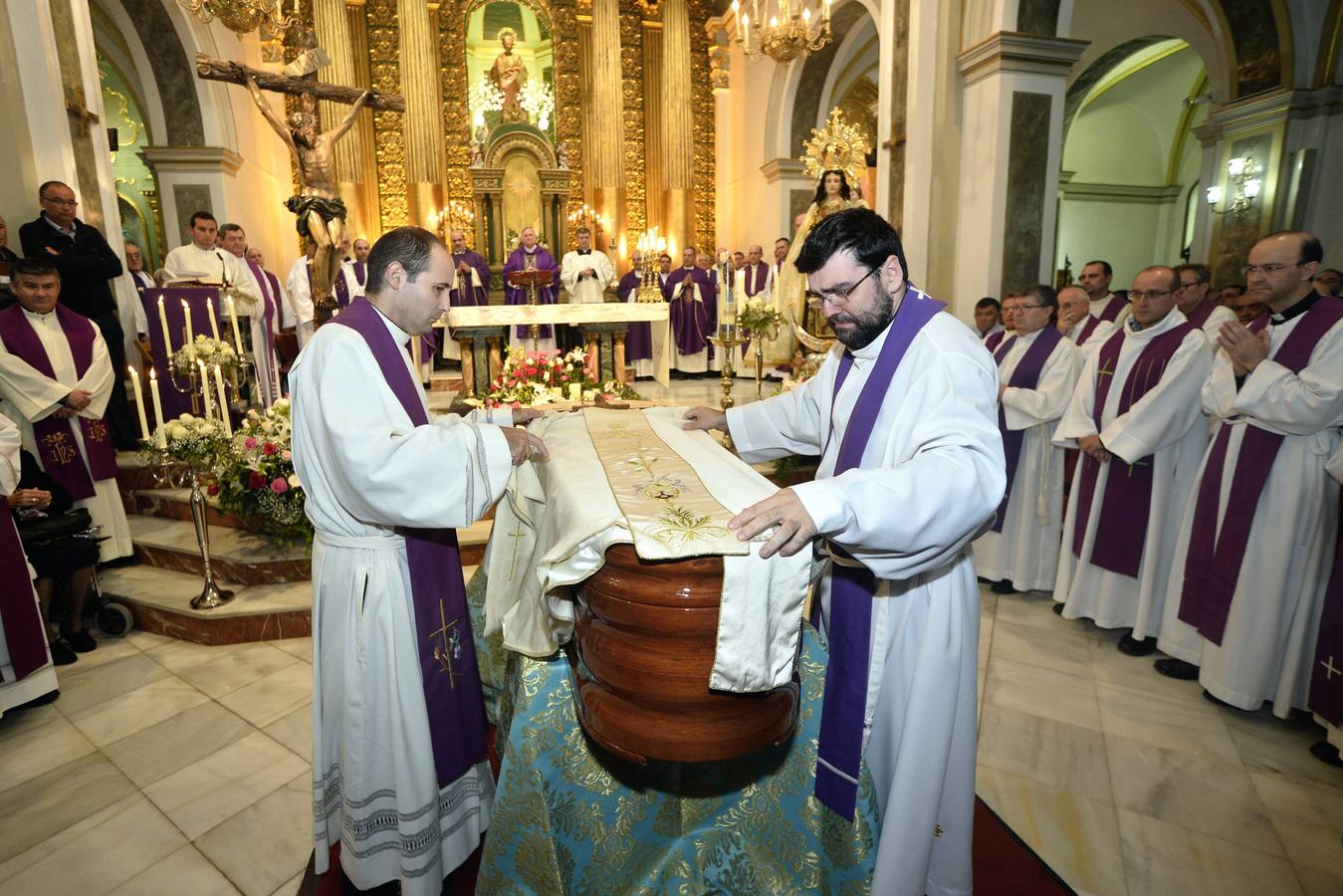 Espinardo despide al párroco de Bullas fallecido