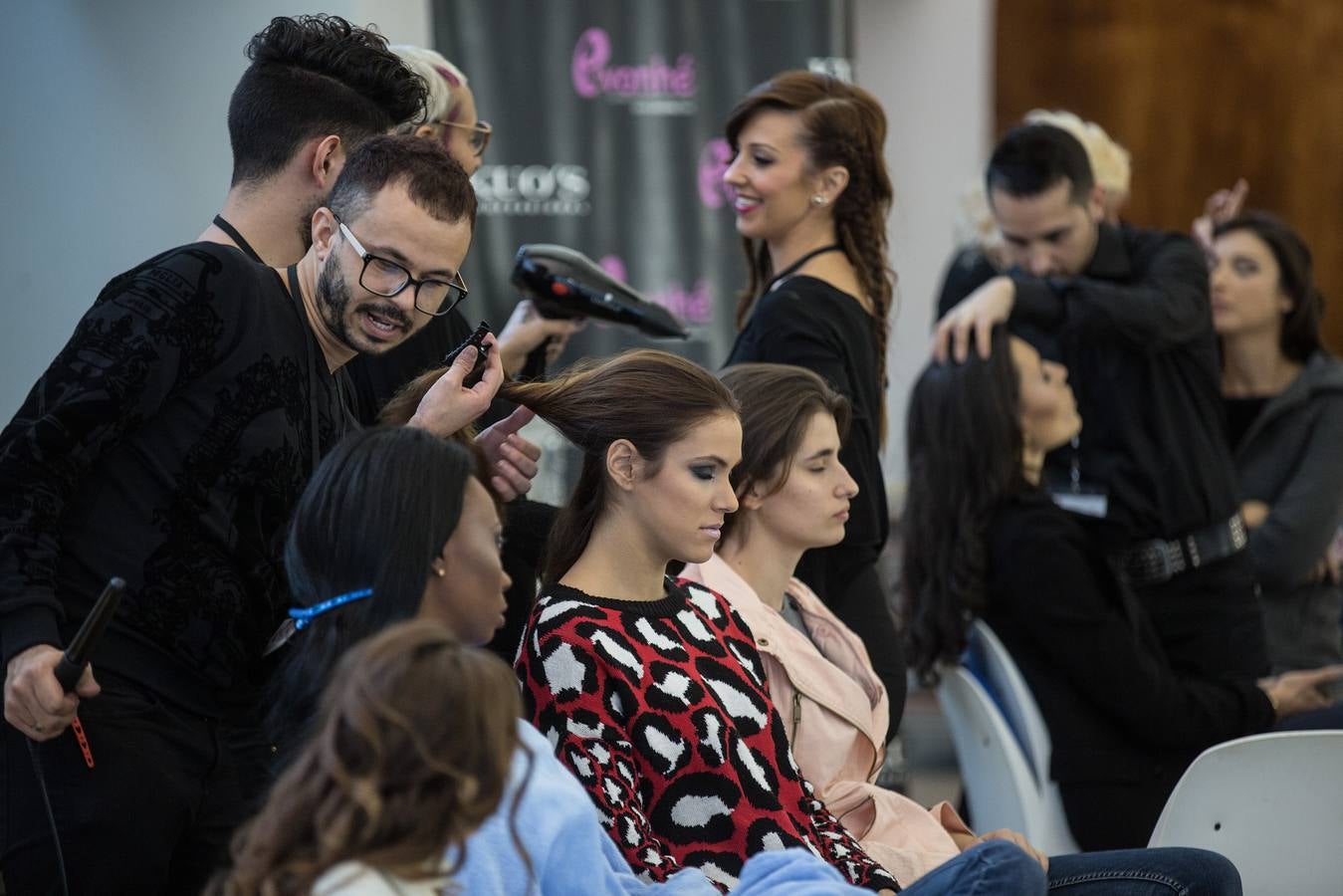 'Backstage' del último día de pasarelas en MFSA