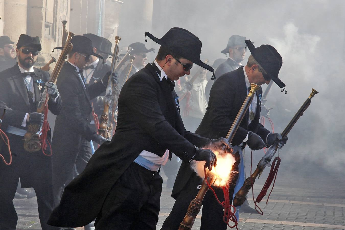 Doce horas de pólvora para recibir a la Purísima