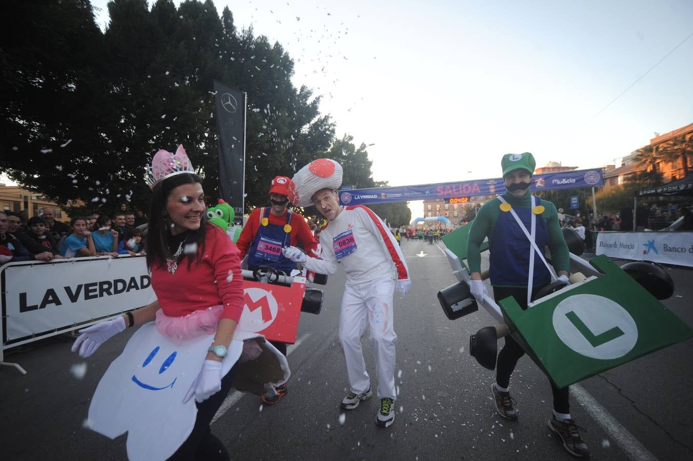 Disfraces en la San Silvestre de Murcia 2014