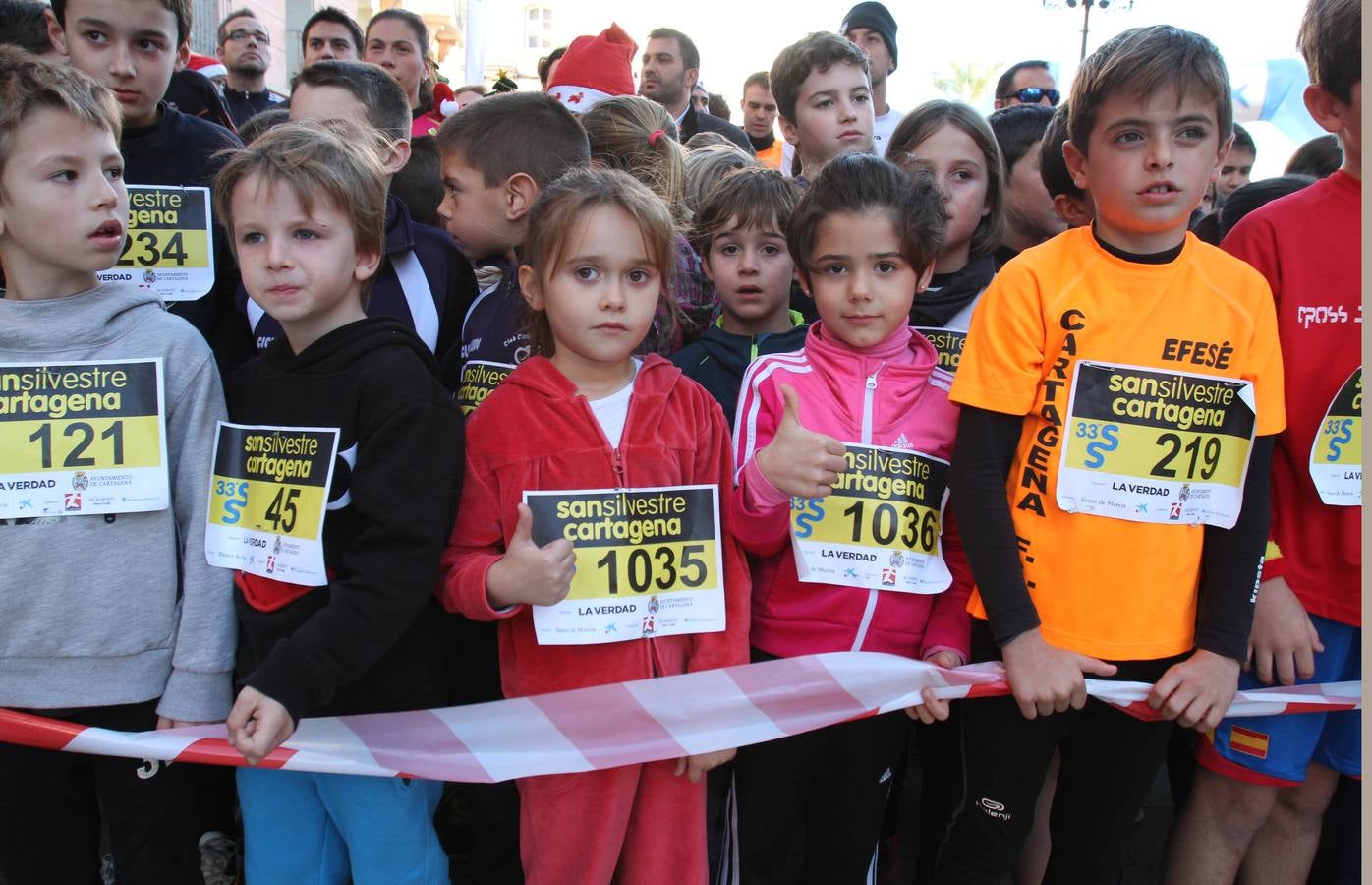 Los pequeños también disfrutan de la San Silvestre de Cartagena