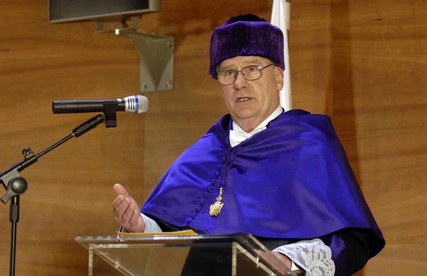 Acto de investidura honoris causa a Gordon Amidon en la UMH