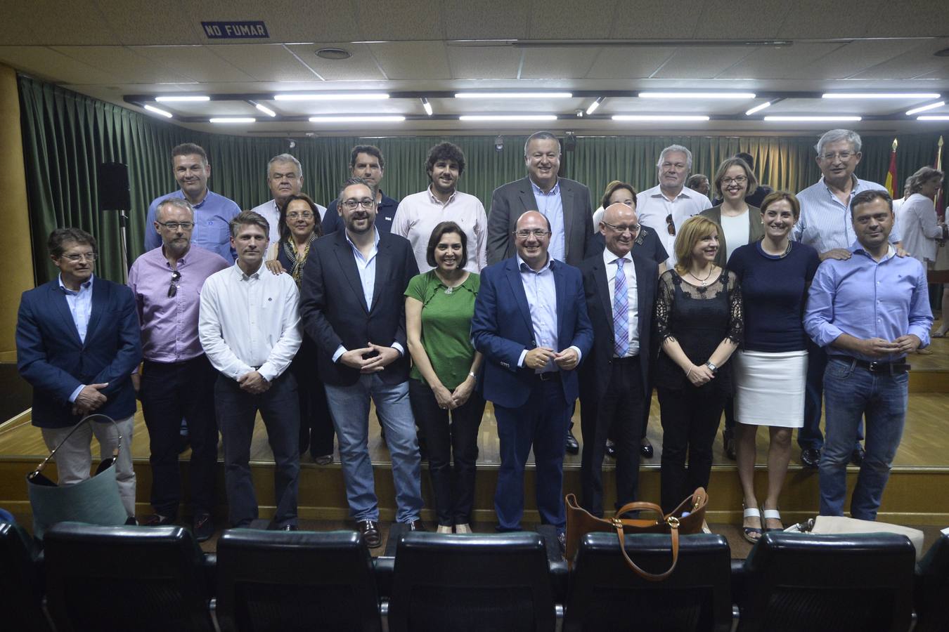 Entrega de actas a los diputados electos en Murcia