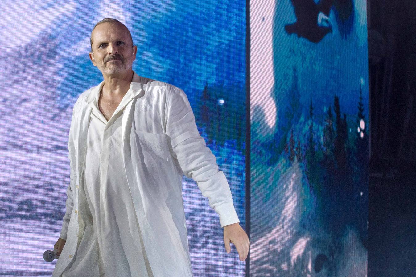 Miguel Bosé arrasa en Murcia
