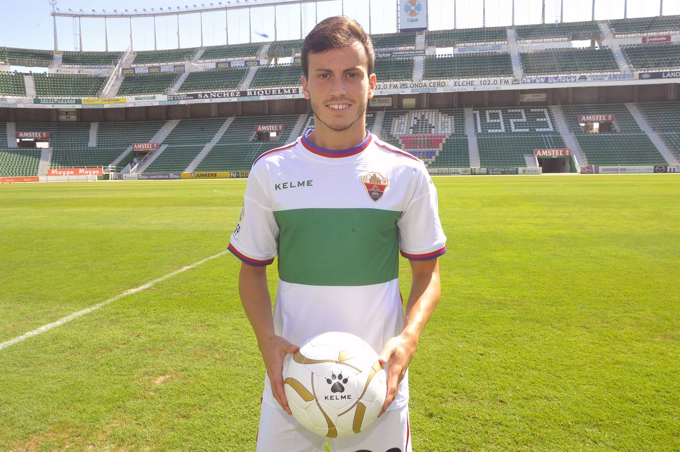 Presentación de Javier Espinosa como nuevo jugador del Elche CF