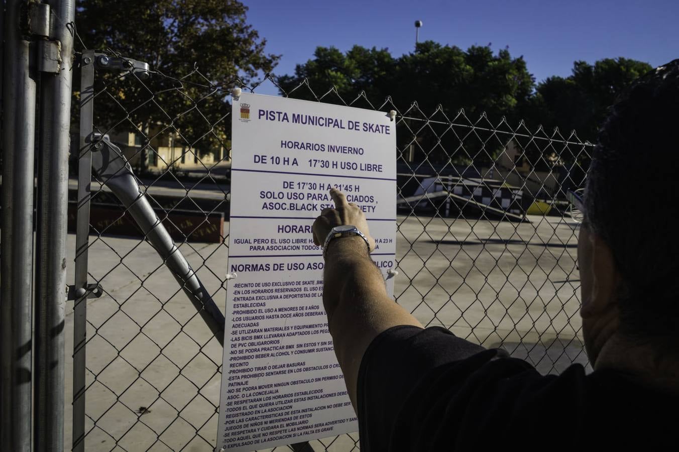 El PP denuncia el mal estado de la pista de patinaje de la Plaza Béjar