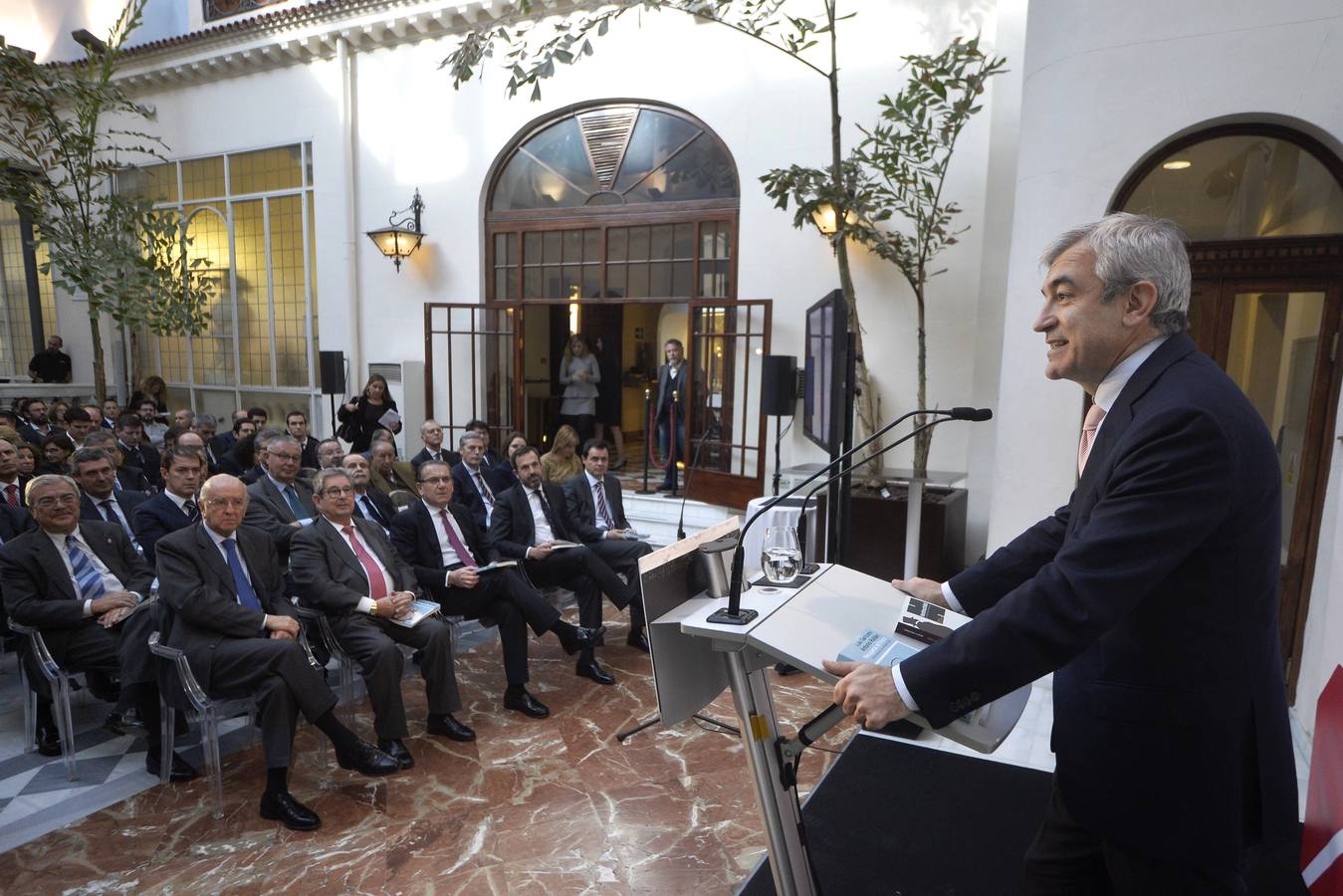 Luis Garicano, en el Foro Nueva Murcia: «Ciudadanos va camino hacia la victoria»