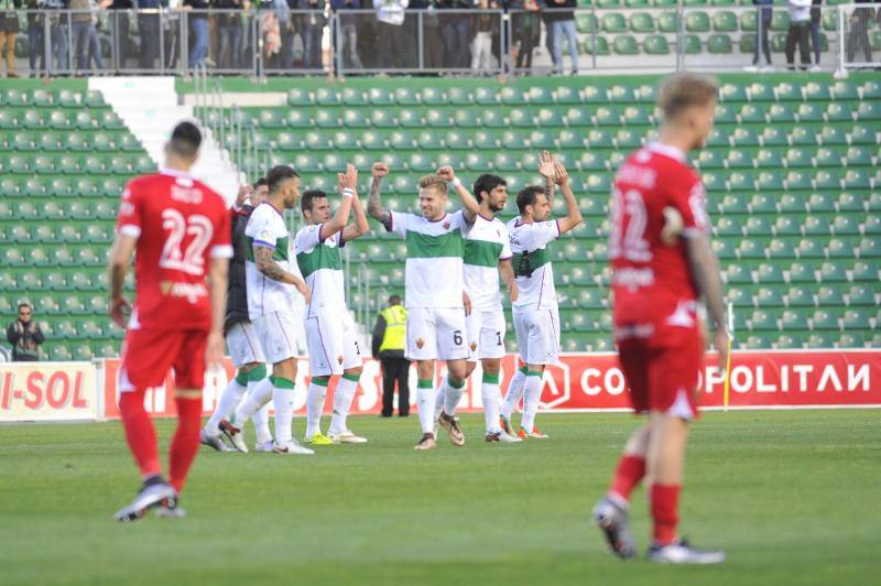 Lad mejores imágenes del Elche-Zaragoza