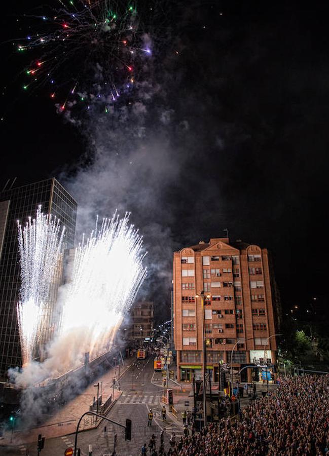 Espectacular Arribada del Foc en El Corte Inglés