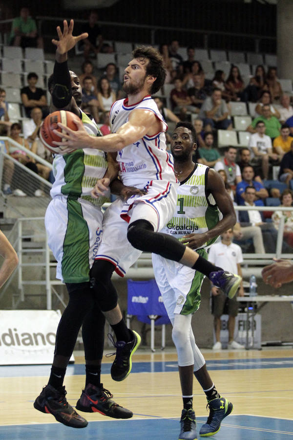 Las mejores imágenes del HLA Lucentum - Arcos Albacete (72-66)