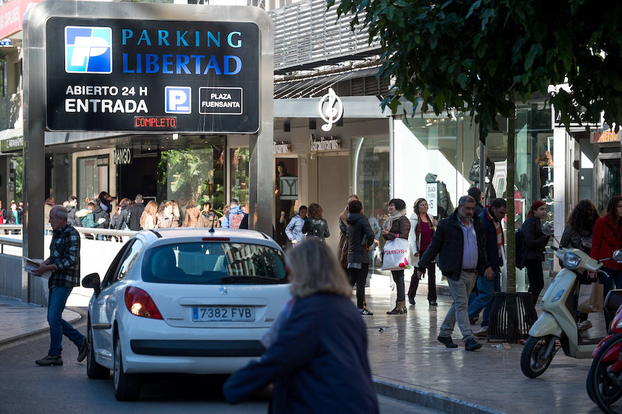El 'Black Friday' trae la alegría a los comercios en Murcia