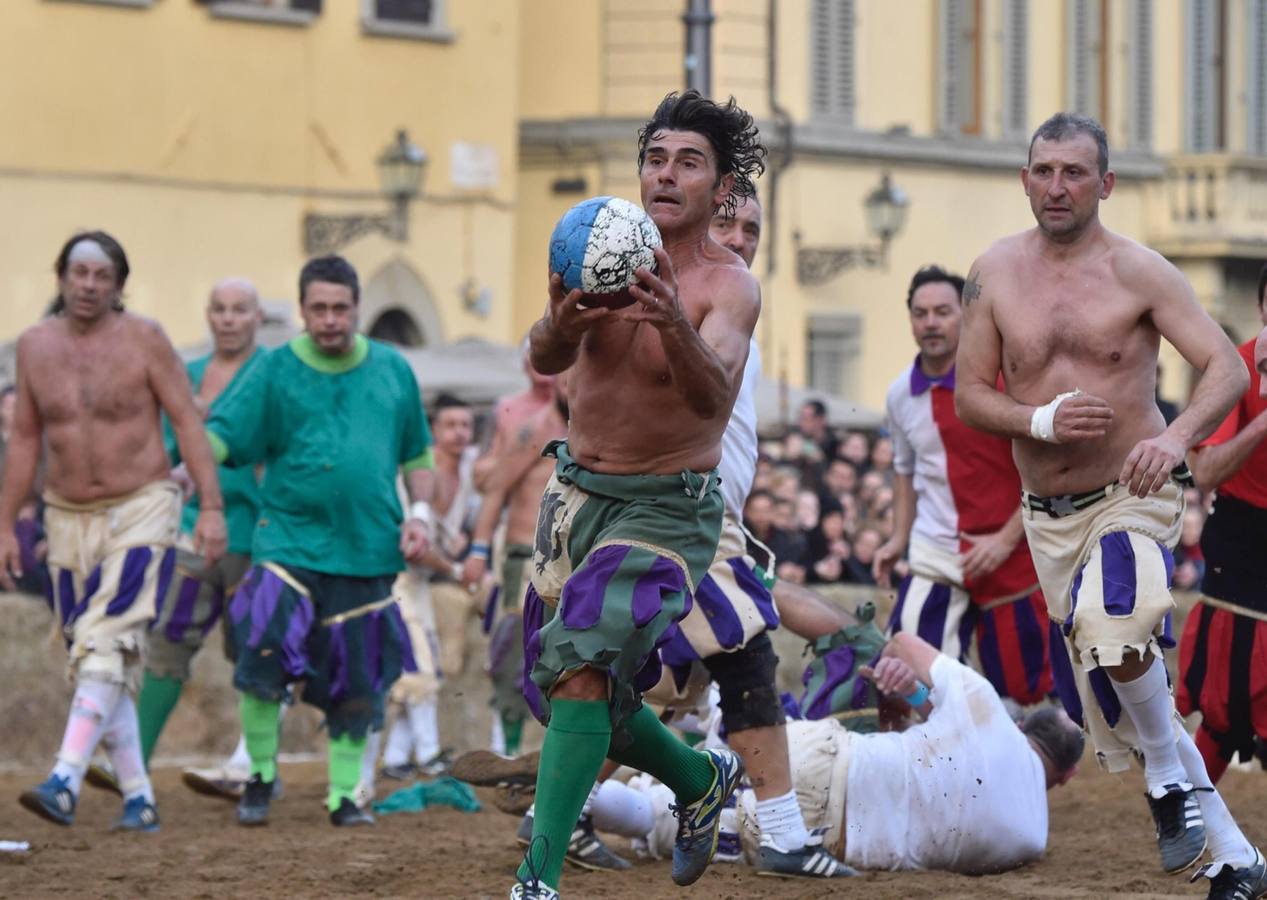 Una pachanga de fútbol primitivo