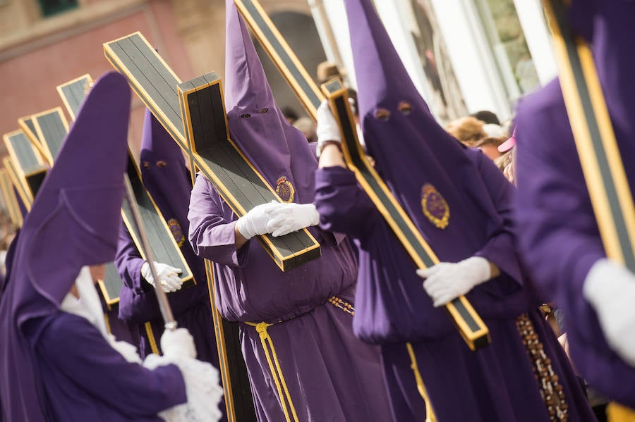 Desembarco de túnicas moradas