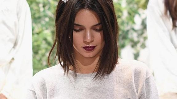 Kendall Jenner 'muerde el polvo'