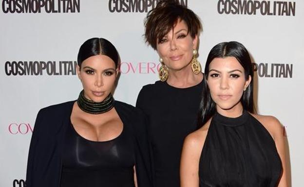 El médico desaconseja el embarazo de Kim Kardashian y su madre y su hermana se ofrecen a ser su vientre subrogado
