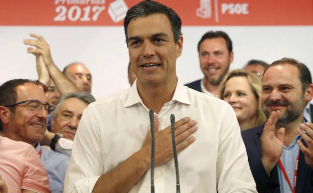 Ábalos, 'mano derecha' de Pedro Sánchez, nuevo portavoz interino del grupo socialista