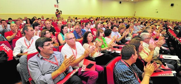 Los socialistas pactan una lista de consenso con los porcentajes de las primarias