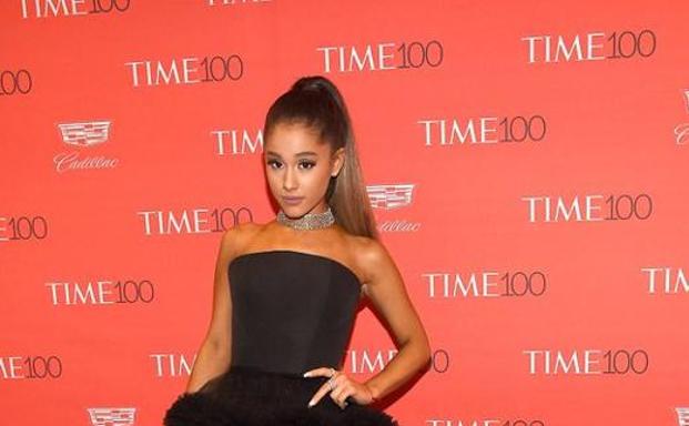 Ariana Grande costeará el funeral de los fallecidos en su concierto