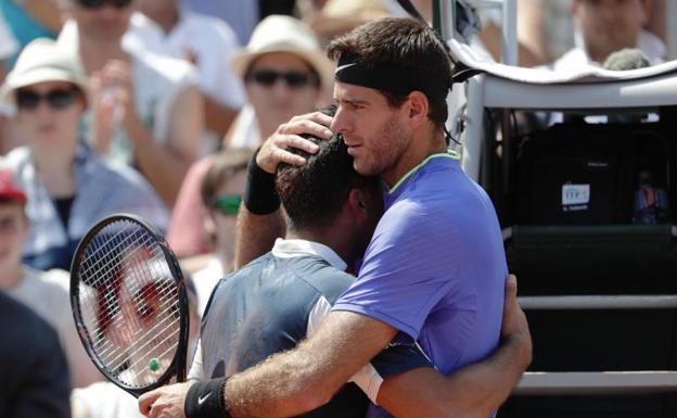 Almagro se rompe y se despide llorando de Roland Garros