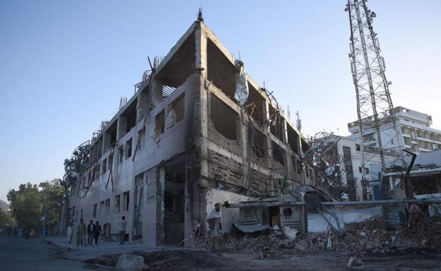 El atentado en Kabul se perpetró con 1.500 kilos de explosivos