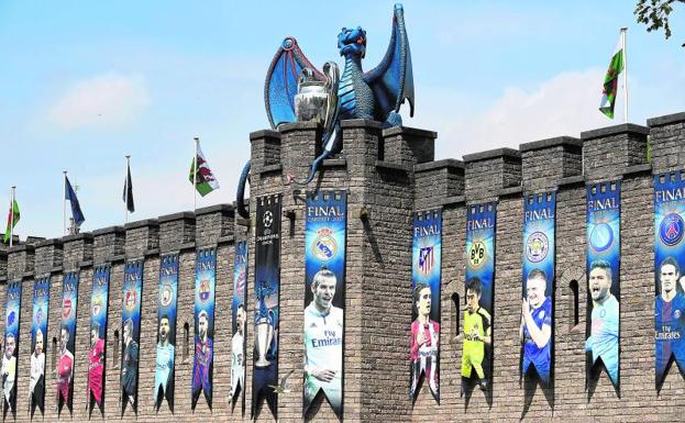 Mensajes optimistas a una afición con problemas para llegar a Cardiff