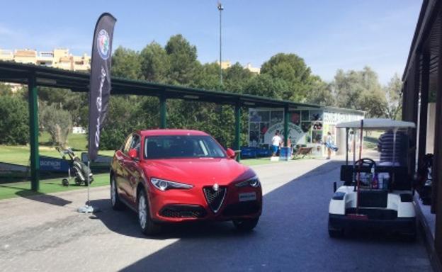 El nuevo Alfa Romeo Stelvio, en el torneo solidario de Afadeca