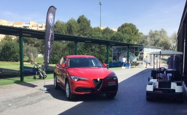 El nuevo Alfa Romeo Stelvio, en el torneo solidario de Afadeca