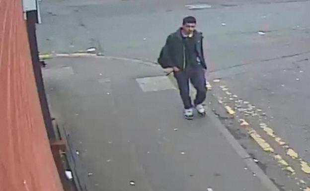 La Policía analiza un coche relacionado con el terrorista de Mánchester