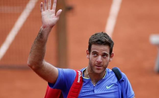 Del Potro emociona a Roland Garros, pero no puede con Murray