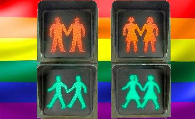 Madrid ya tiene semáforos 'gayfriendly' para el mes del Orgullo LGTBI