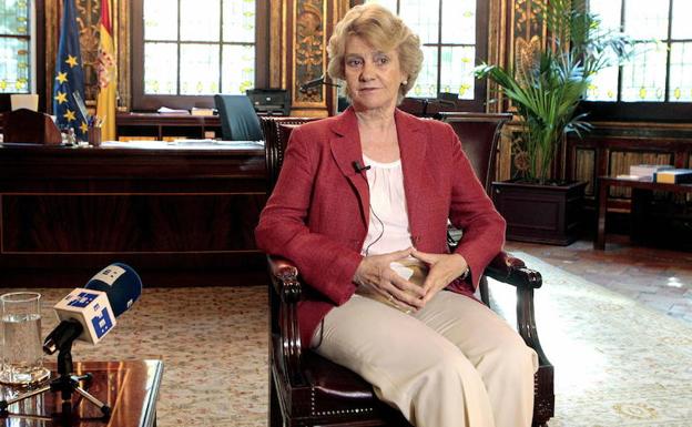 Soledad Becerril: «Acabo aquí mi tiempo como Defensora del Pueblo»