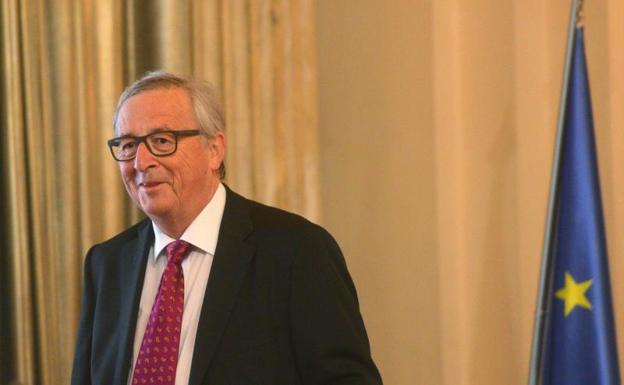 Juncker alerta de que «la protección de Europa ya no puede subcontratarse» a terceros