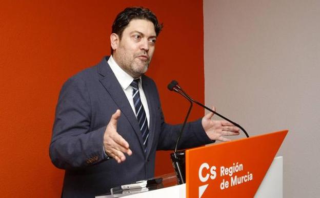 Ciudadanos exige a PAS que deje su sitio en la Asamblea porque «no trabaja nada»