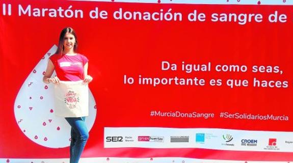 Grupo Huertas colabora en el maratón de donación de sangre de Murcia