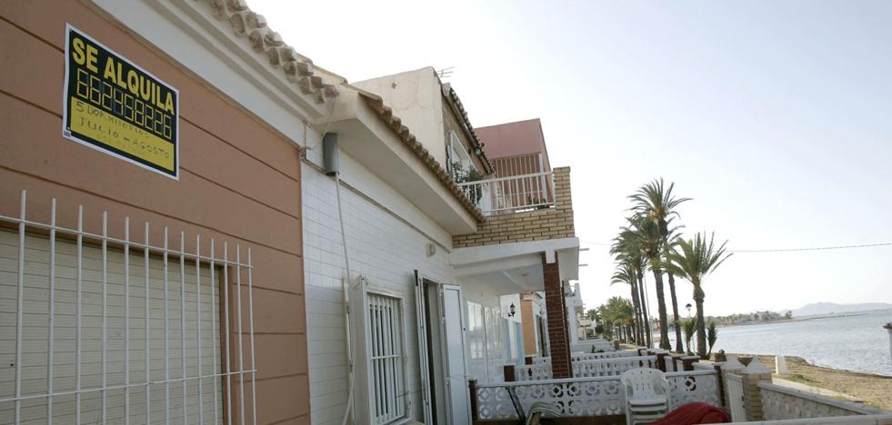 Alquilar una casa en la playa cuesta un 10% más este verano